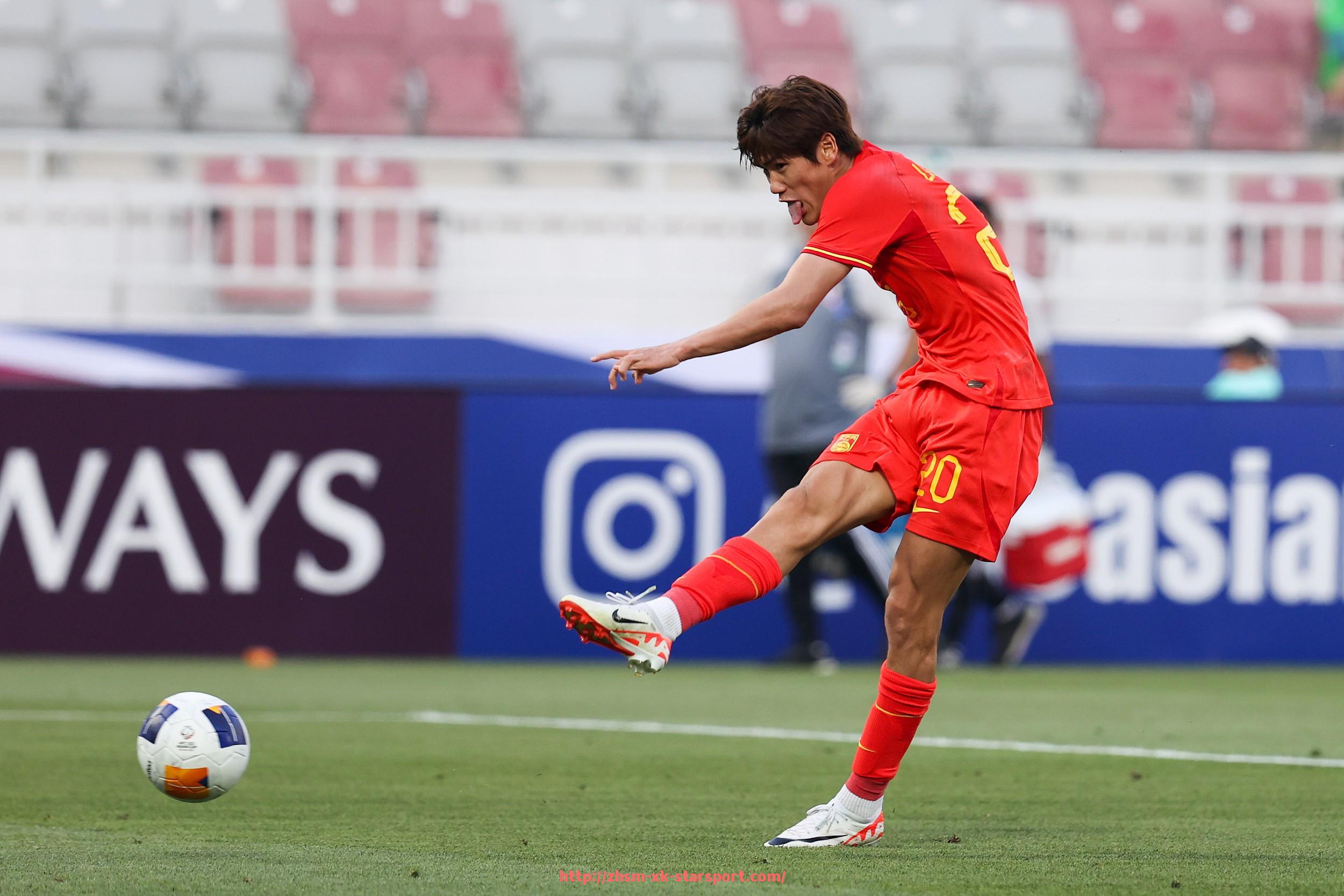 星空体育-青春风暴席卷西甲：2009新生代球员的突围之路